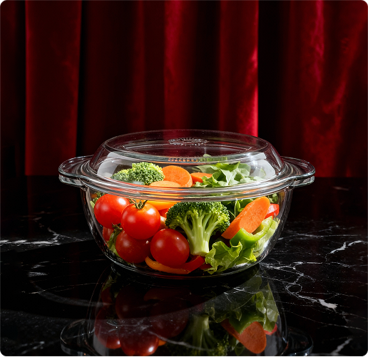 Round casserole with lid